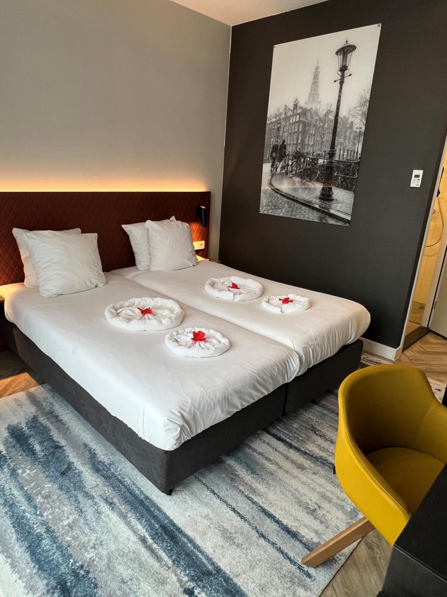 Hotel New Kit Amsterdam Bagian luar foto