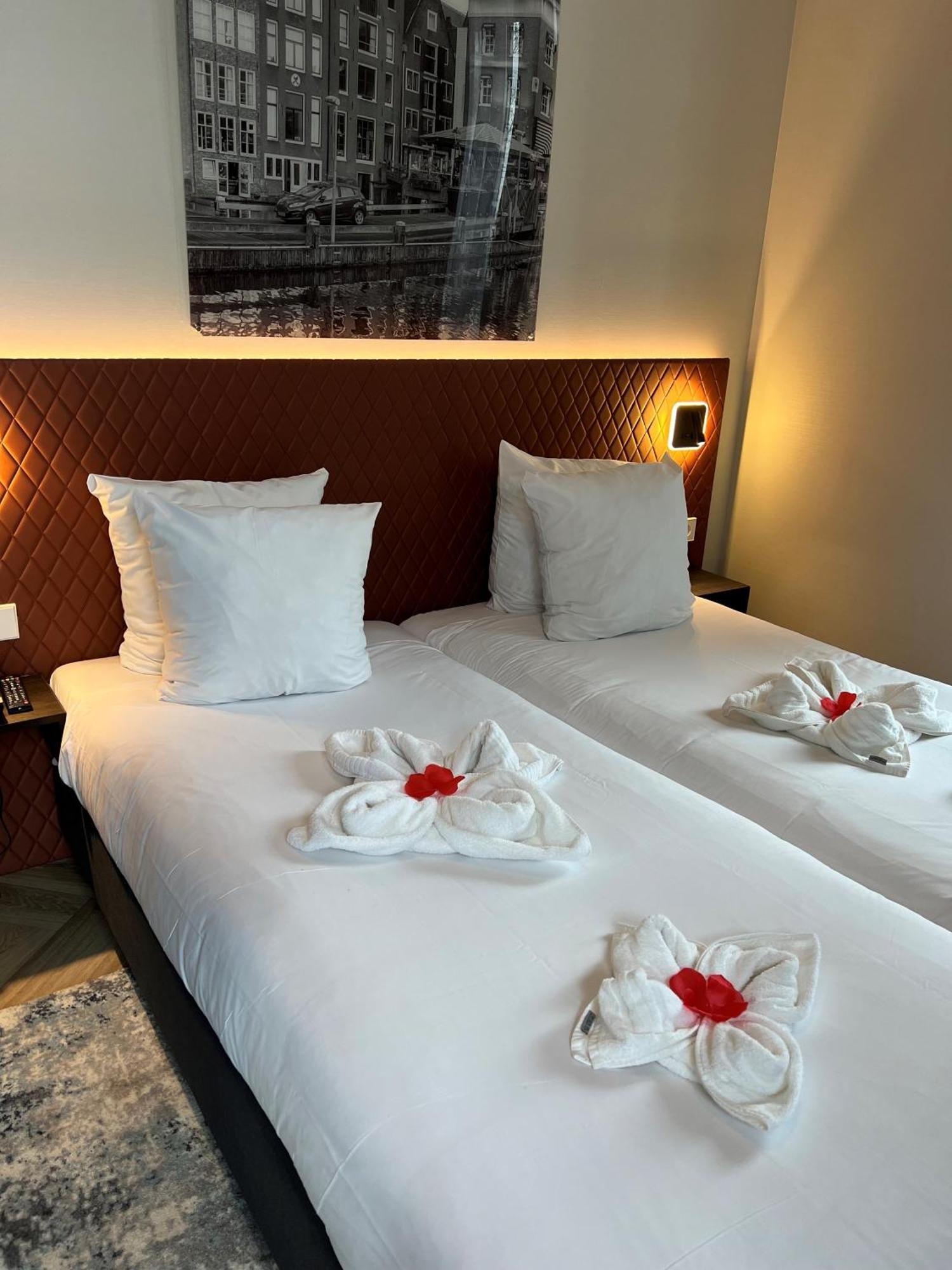 Hotel New Kit Amsterdam Bagian luar foto